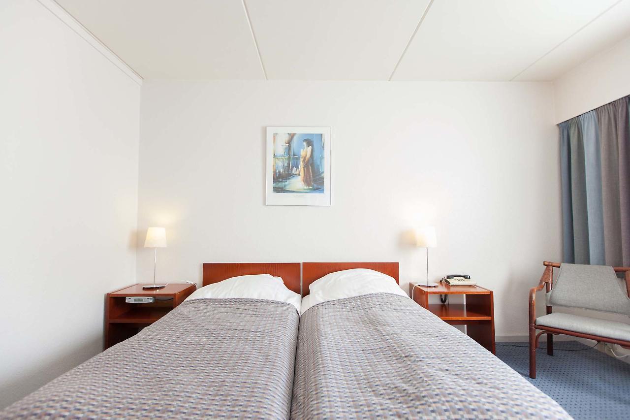 Hotel Falster นีเคอปิงเฟลสเตอร์ ภายนอก รูปภาพ