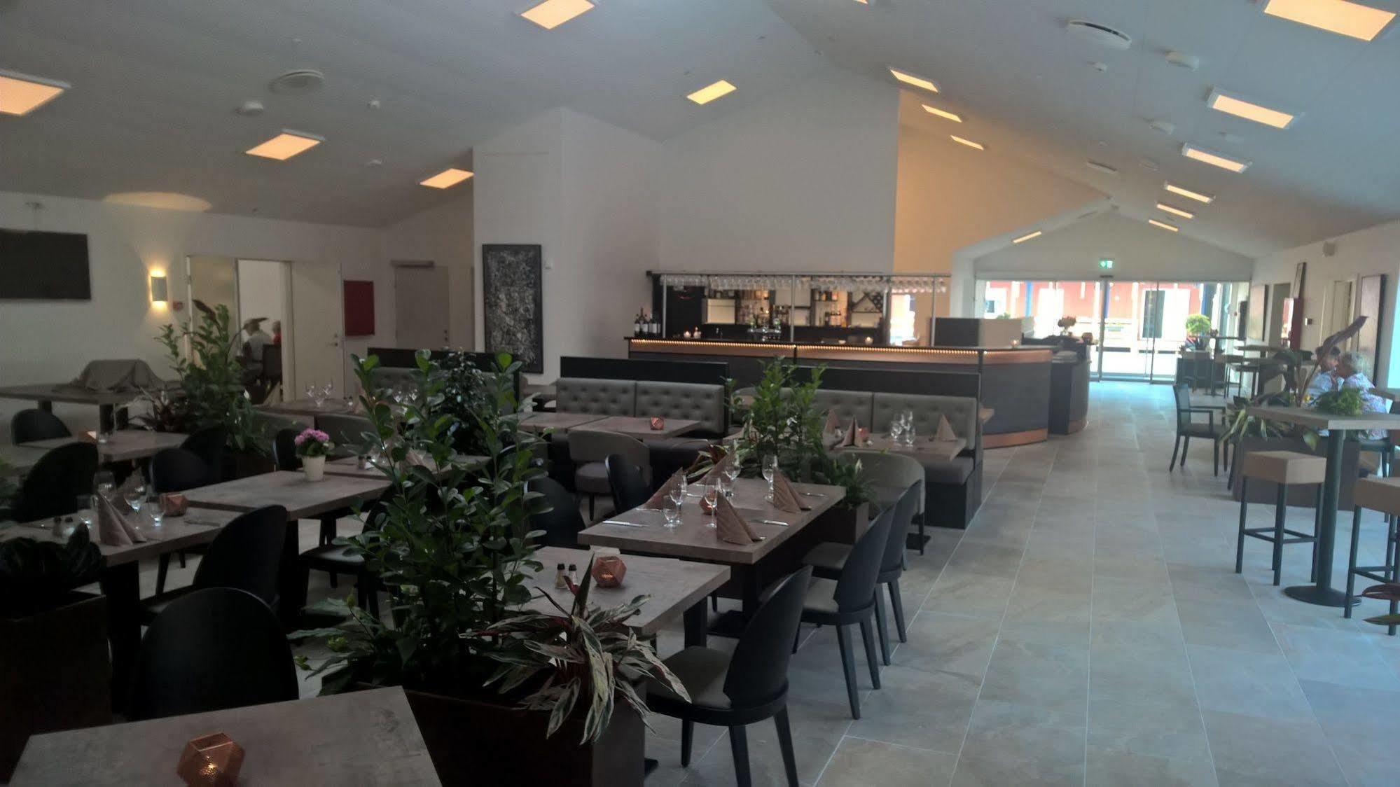 Hotel Falster นีเคอปิงเฟลสเตอร์ ภายนอก รูปภาพ