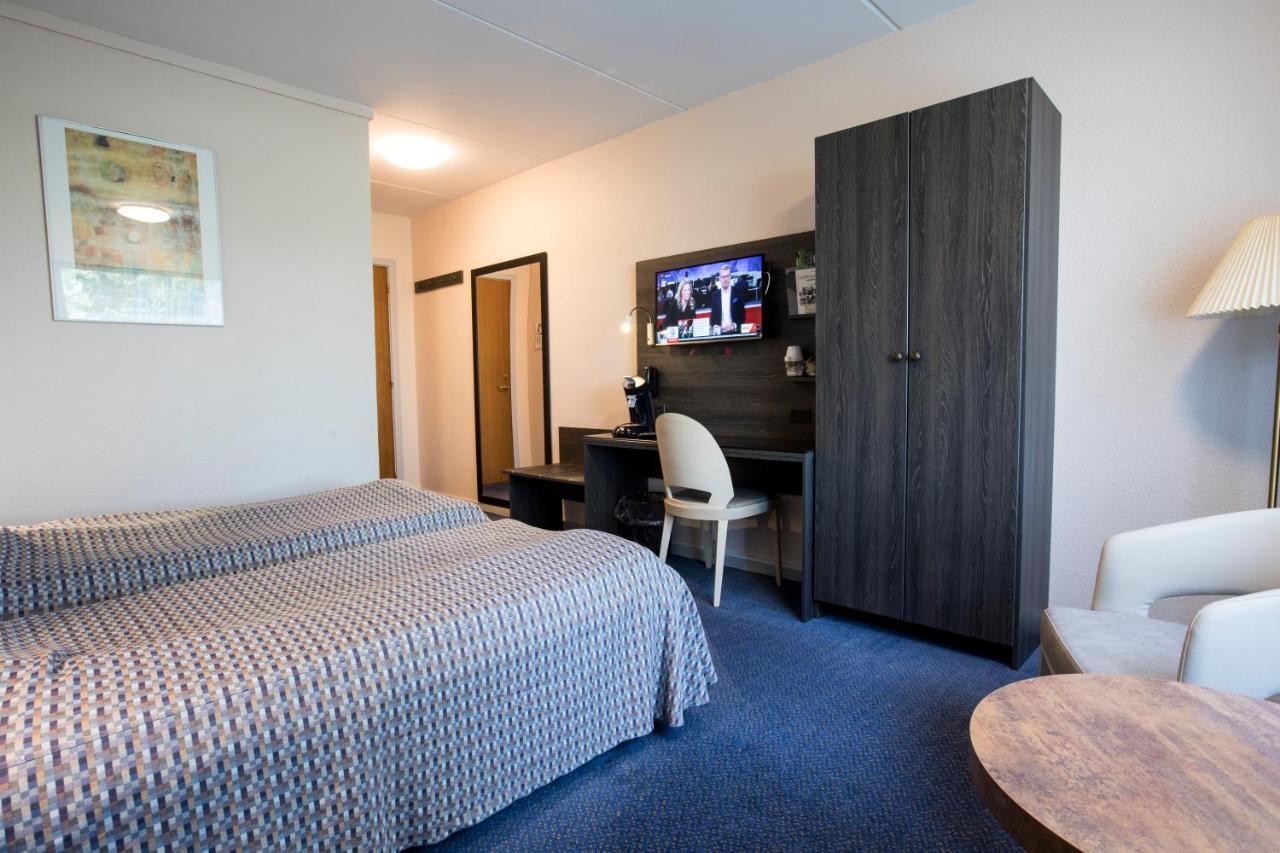 Hotel Falster นีเคอปิงเฟลสเตอร์ ภายนอก รูปภาพ